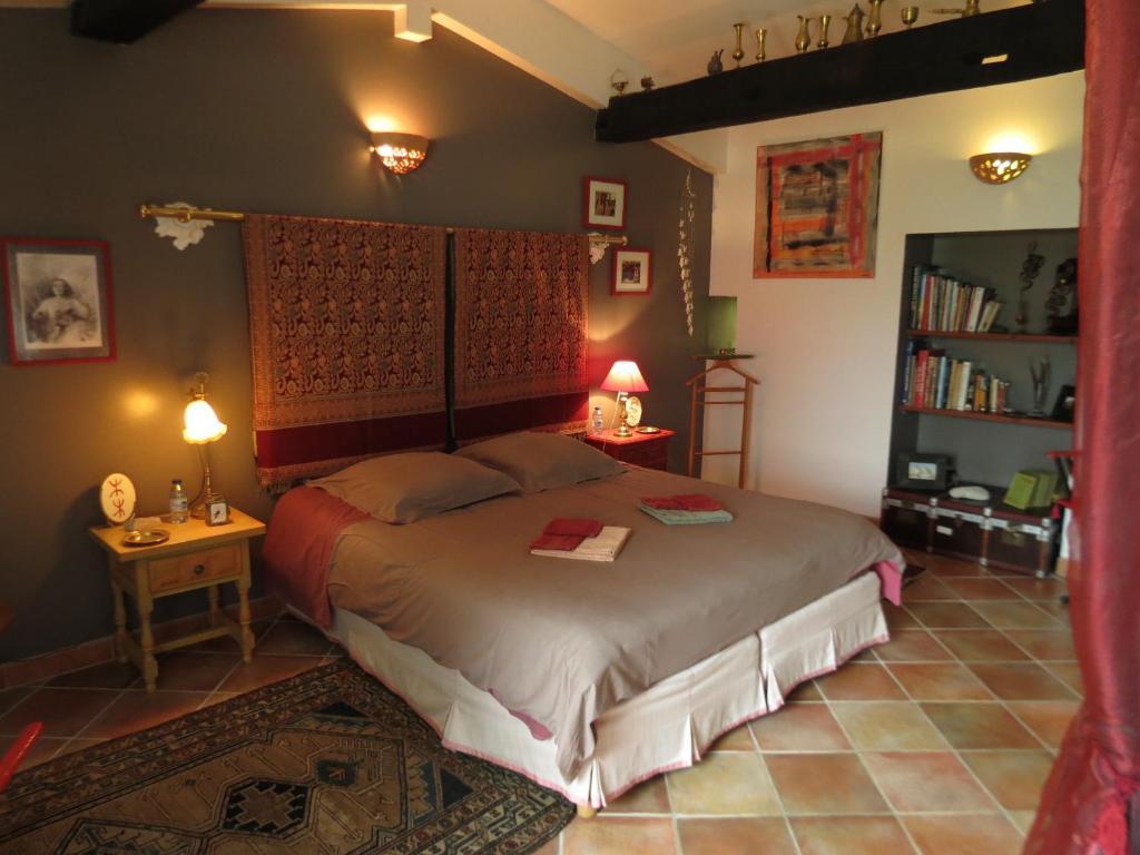La Claverie Sainte-Radégonde-des-Noyers Room photo